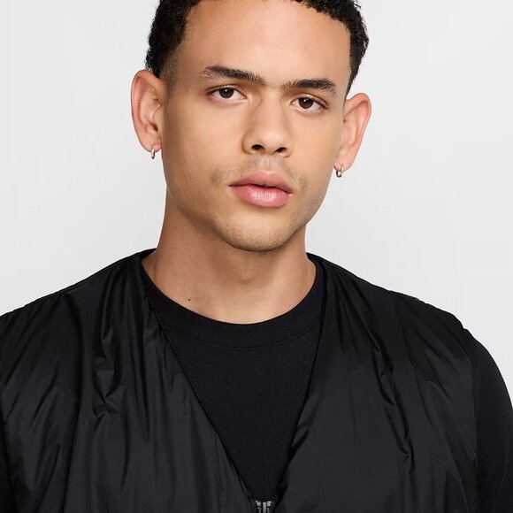 NEW Nike Tech Men’s Lightweight Nylon Woven Vest Black HM4262-010, Size M - Picture 13 of 15